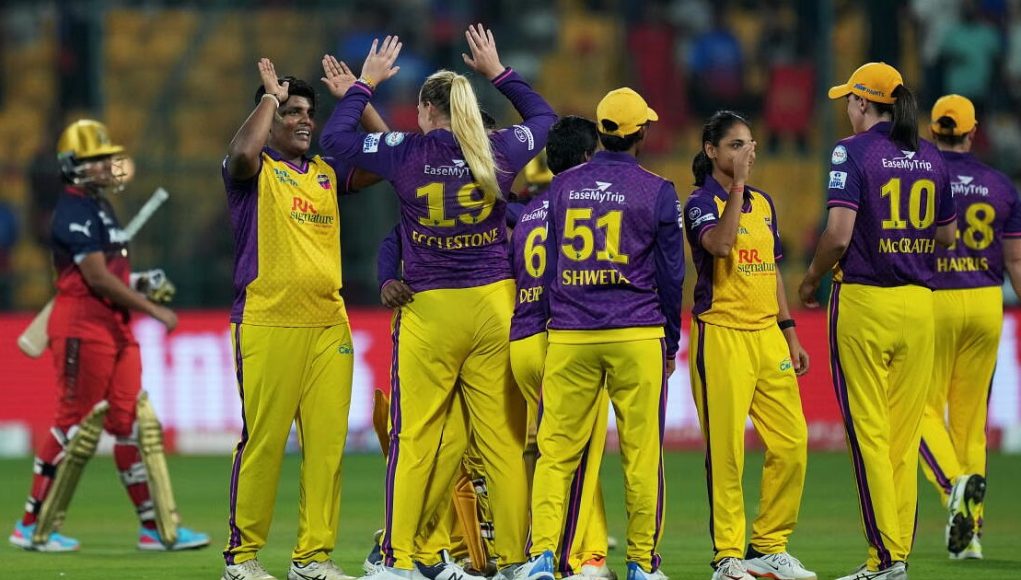 deccanherald_2025-02-24_iyr00igw_file7zibtu2cimdeygq46he Ecclestone stuns RCB with WPL’s first-ever Super Over