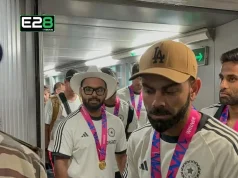 VIDEO: Virat Kohli reaches his hometown Delhi, fans gather at the airport VIDEO: Virat Kohli Arrives in Delhi, Fans Welcome Him at Airport