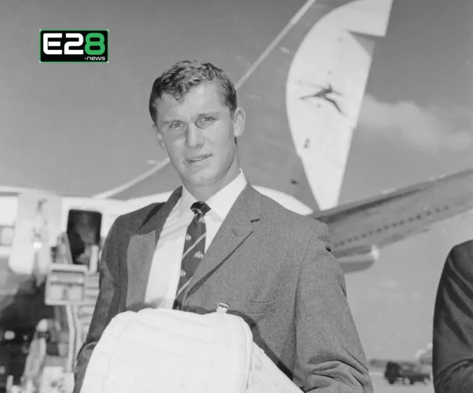 Bob Cowper Passes Away at 84 – Australia’s First Test Triple Centurion