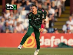 Moores and Montgomery Lead Nottinghamshire to Victory Over Northamptonshire Moores and Montgomery Lead Nottinghamshire to Blast Win
