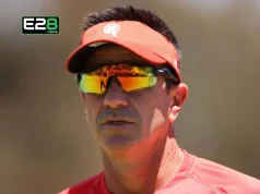 Simon Helmot Extends WBBL Coaching Stint with Renegades Simon Helmot Extends WBBL Coaching Stint with Renegades