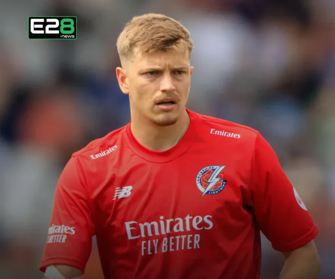 Mitchell Stanley Five-Wicket Haul Rocks Kent Collapse