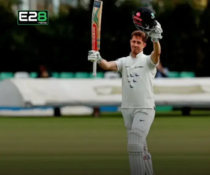 Simpson hundred keeps Sussex in control vs Worcestershire