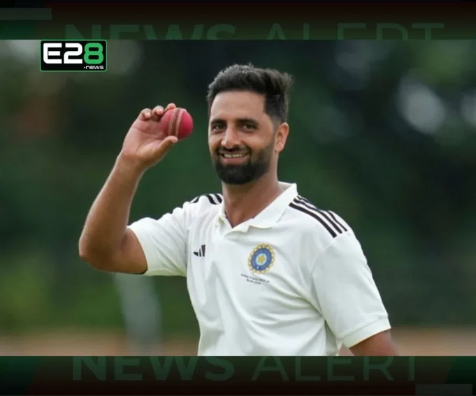 Auqib Nabi Thanks Irfan Pathan for Guiding His Bowling Auqib Nabi