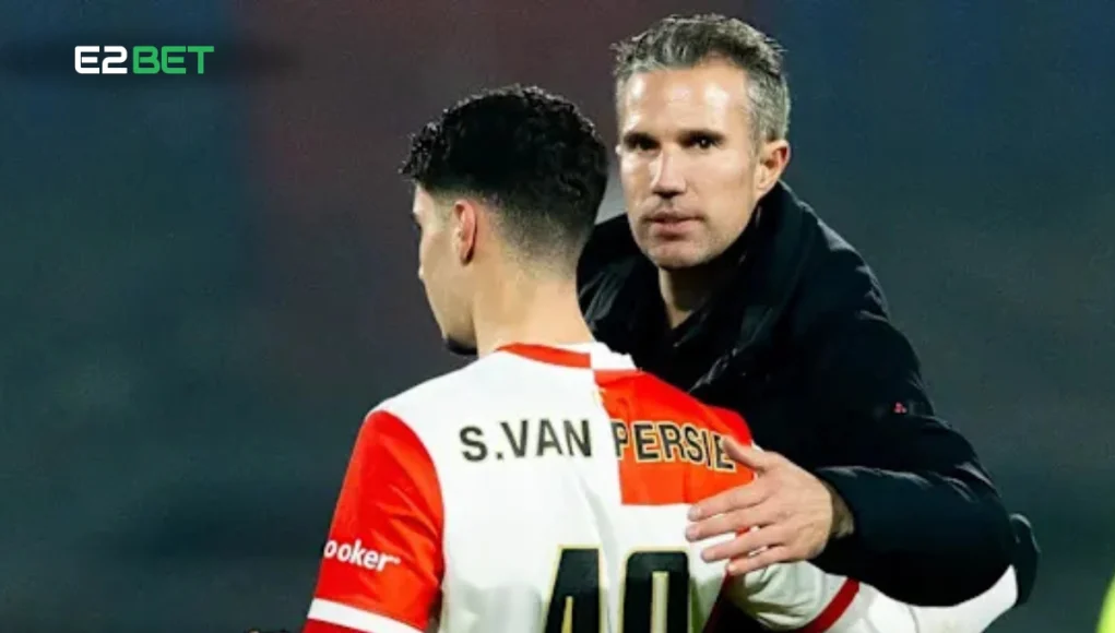 Van Persie Gives Son Debut in Europa League Decision
