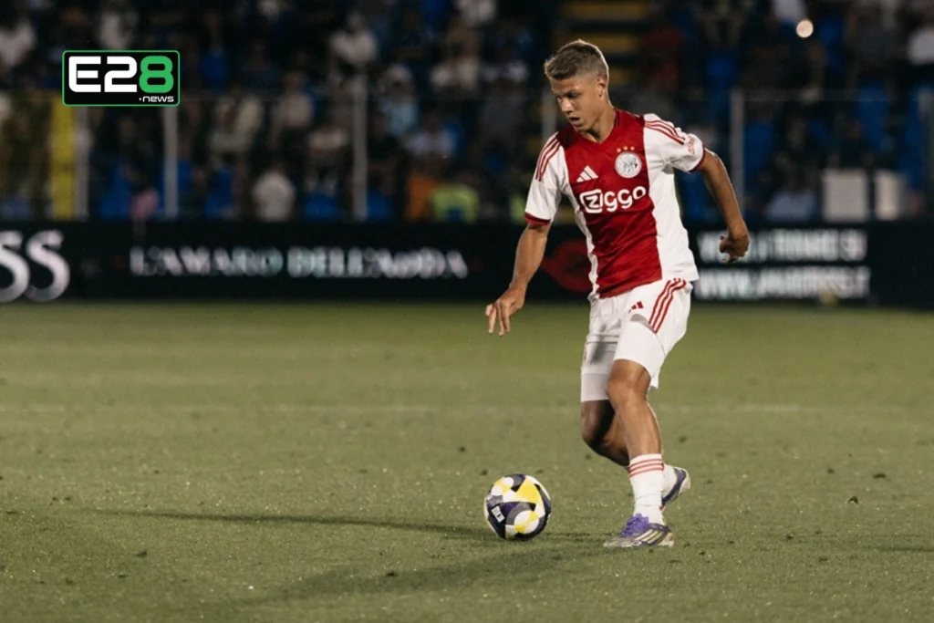 Ajax Youth: Club Turns to Academy After Domestic Struggles