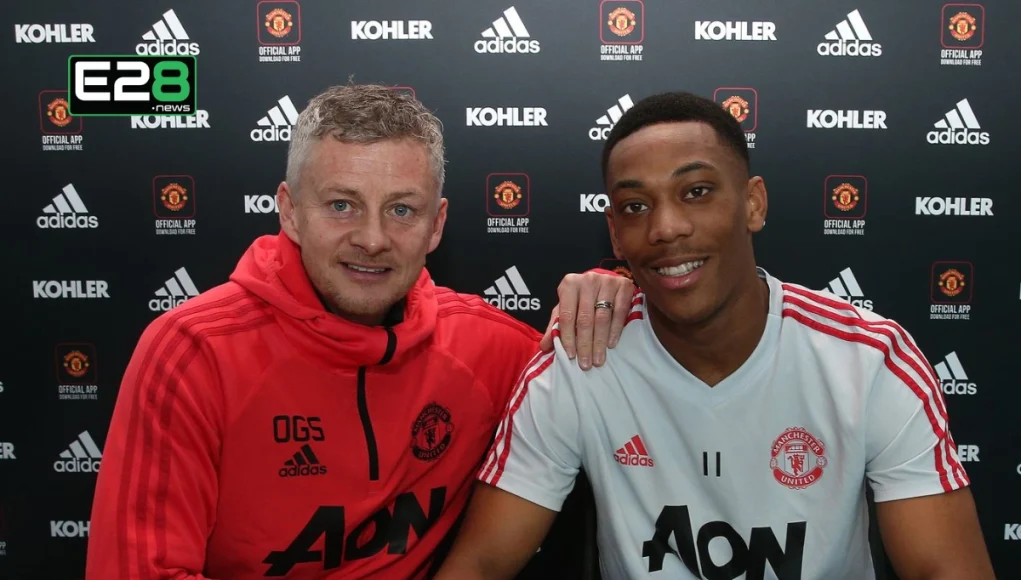 Manchester United Manchester United Contract Extension for Rising Star