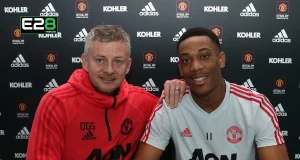 Manchester United Ready Contract Extension for Breakthrough Talent Manchester United Contract Extension for Rising Star