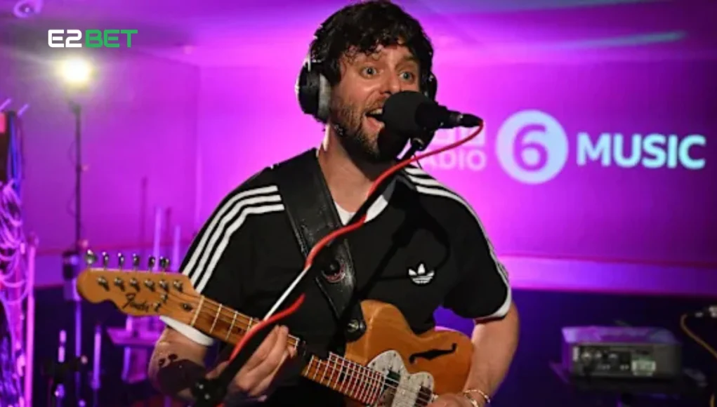 Sutton Predictions Felix White Backs Fulham for Shock Win