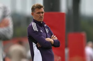 Darren Fletcher Backed as Manchester United